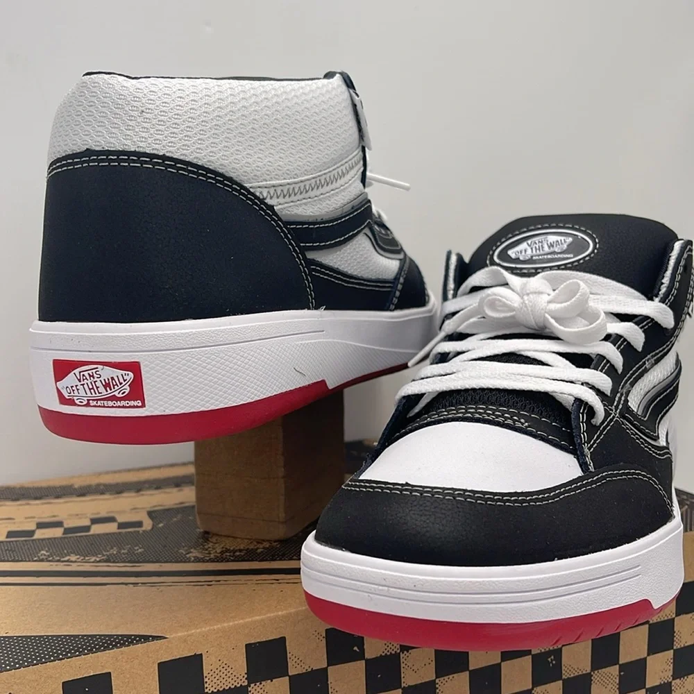 Vans Men’s Zahba Mid Black/White/Red
VN000CBSBWT Sneakers - Picture 8 of 16